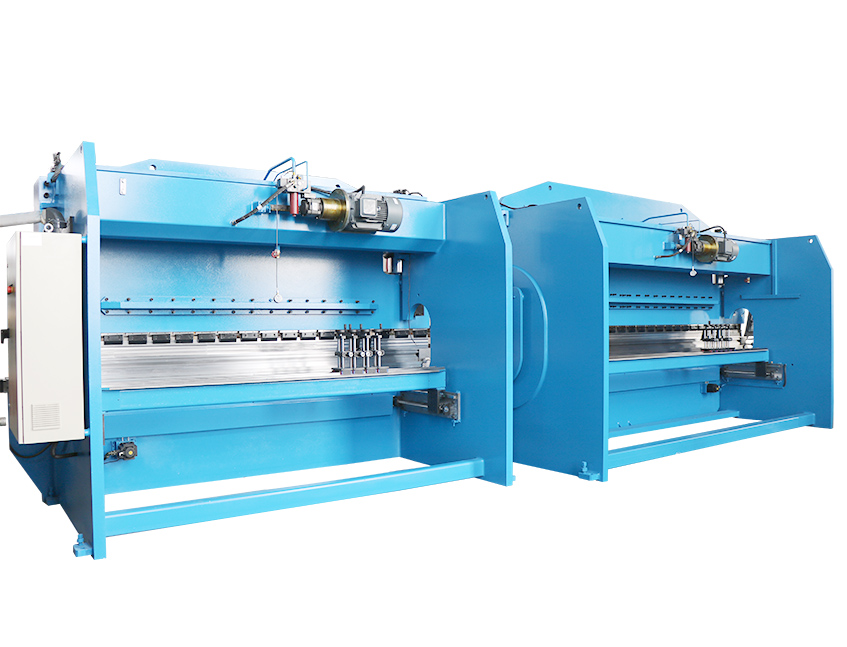 2xWE67K-200T6300 CNC Press Brake in Tandem